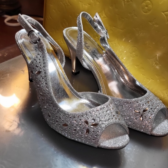 Rhinestone Glitter Heels Size 9! - Picture 5 of 8